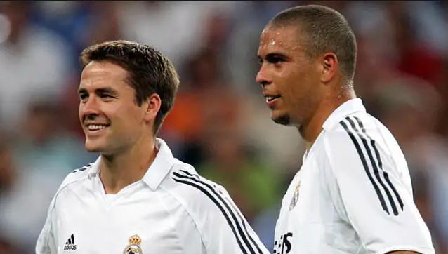 场展现了强 场展现了强