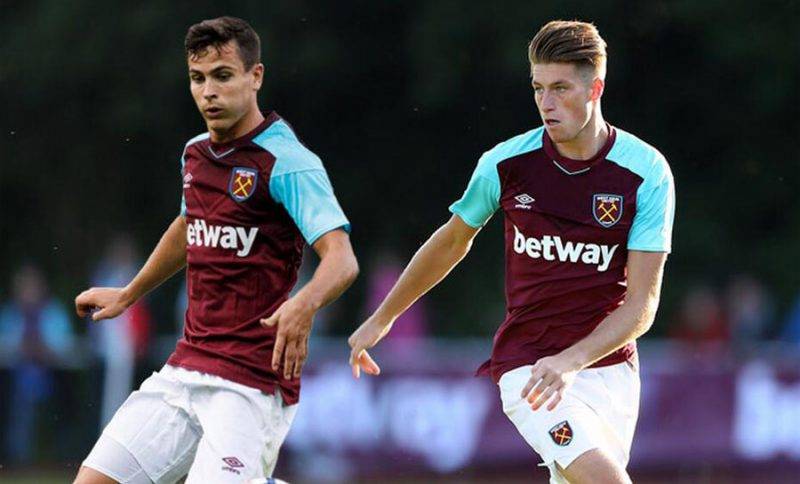 手时展现出 手时展现出